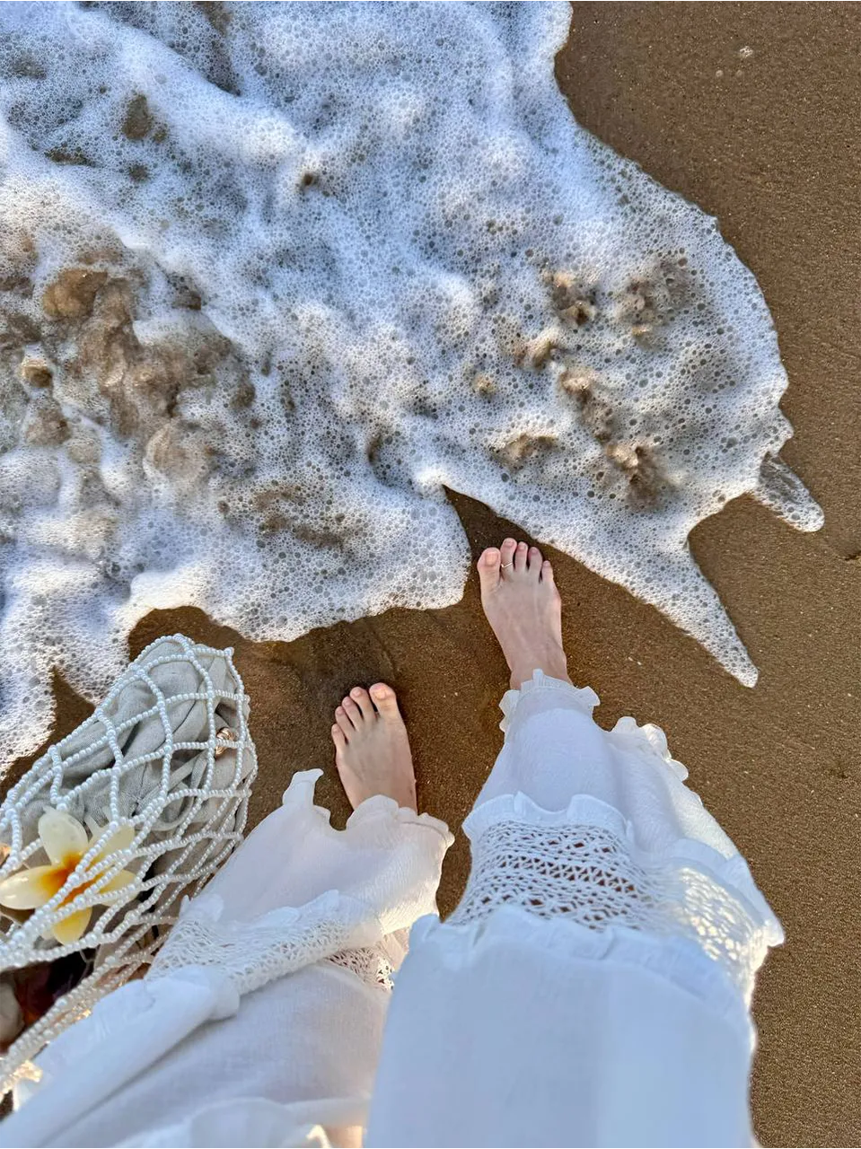 feet 8